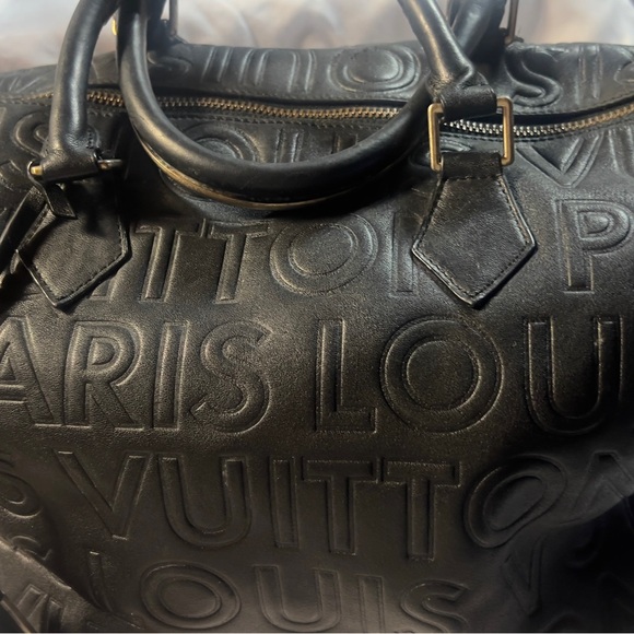 Authentic LV leather embossed speedy cube 30 handbag - Picture 2 of 8